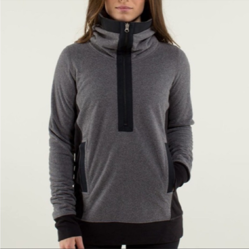 LULULEMON Gray Black Post Chaturanga Pullover 1/2 Zip Fleece~ SZ 12 Warm~ Cozy